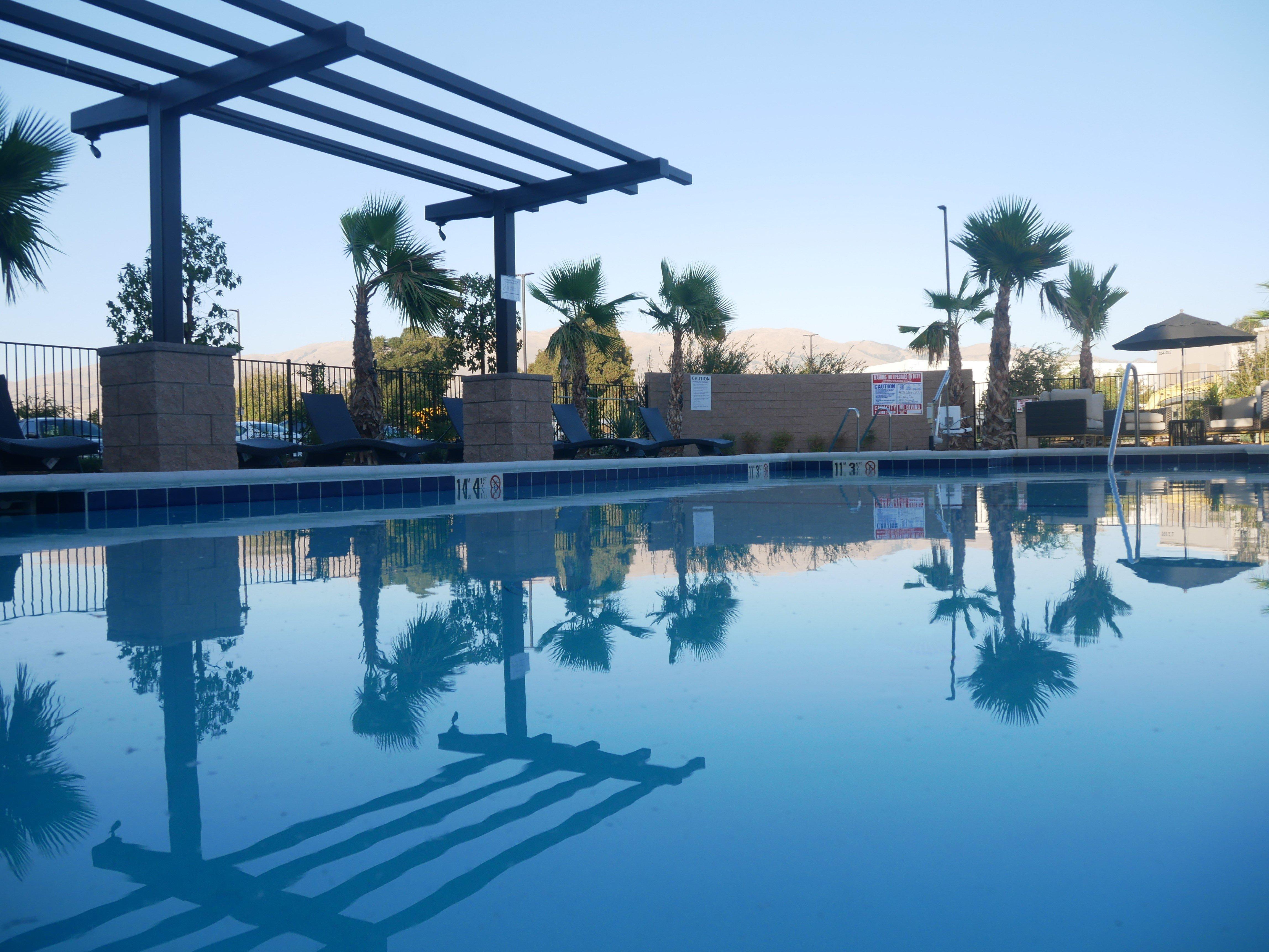 Holiday Inn Hotel & Suites Silicon Valley - Milpitas By Ihg Exterior photo
